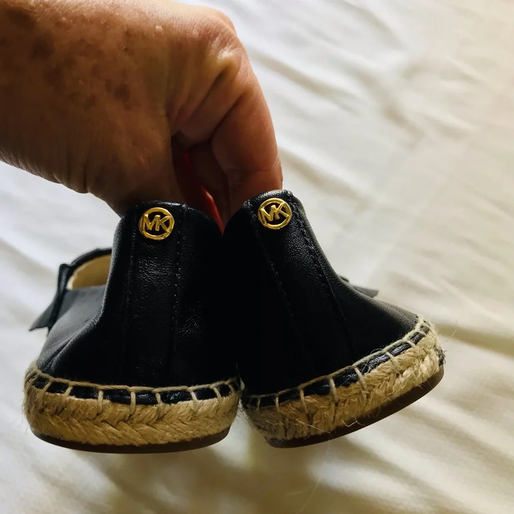 Michael‎ Kors bella top ruffle Black Espadrille Flats